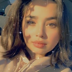 Meet your Posher, Victoria